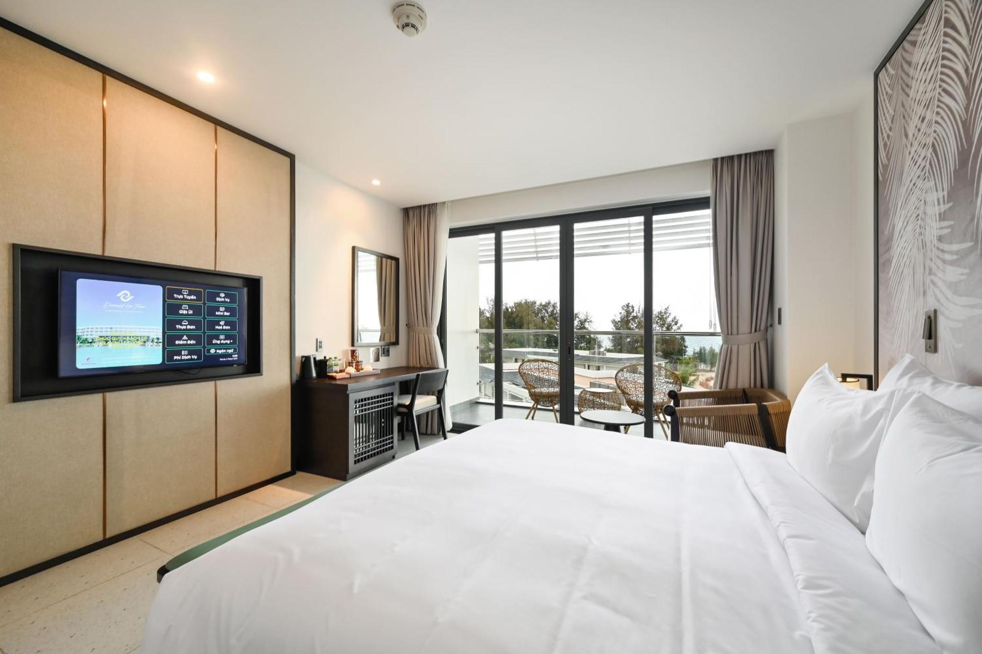Emerald Ho Tram Resort Bagian luar foto