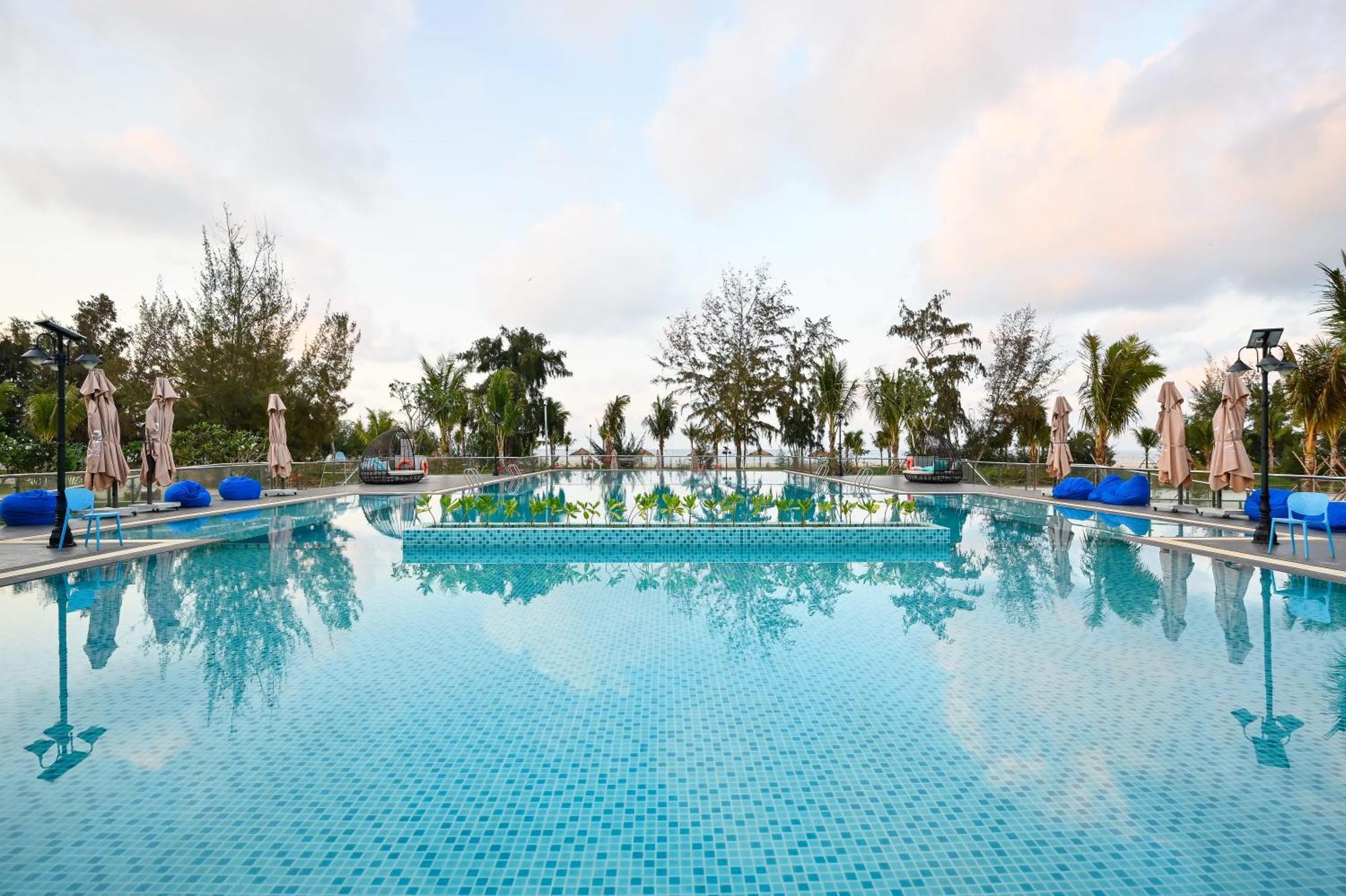 Emerald Ho Tram Resort Bagian luar foto